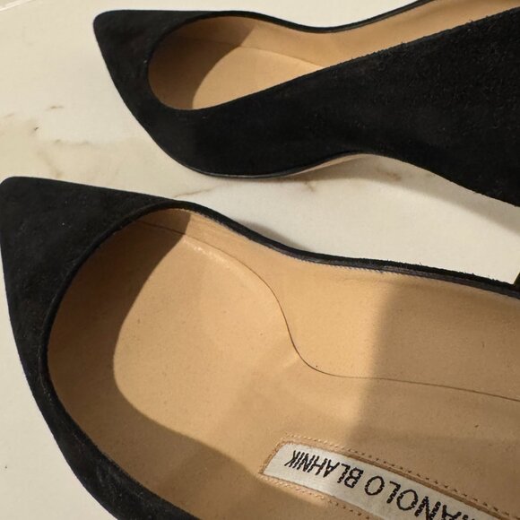 Manolo Blahnik Size 39 black pumps - Picture 7 of 11